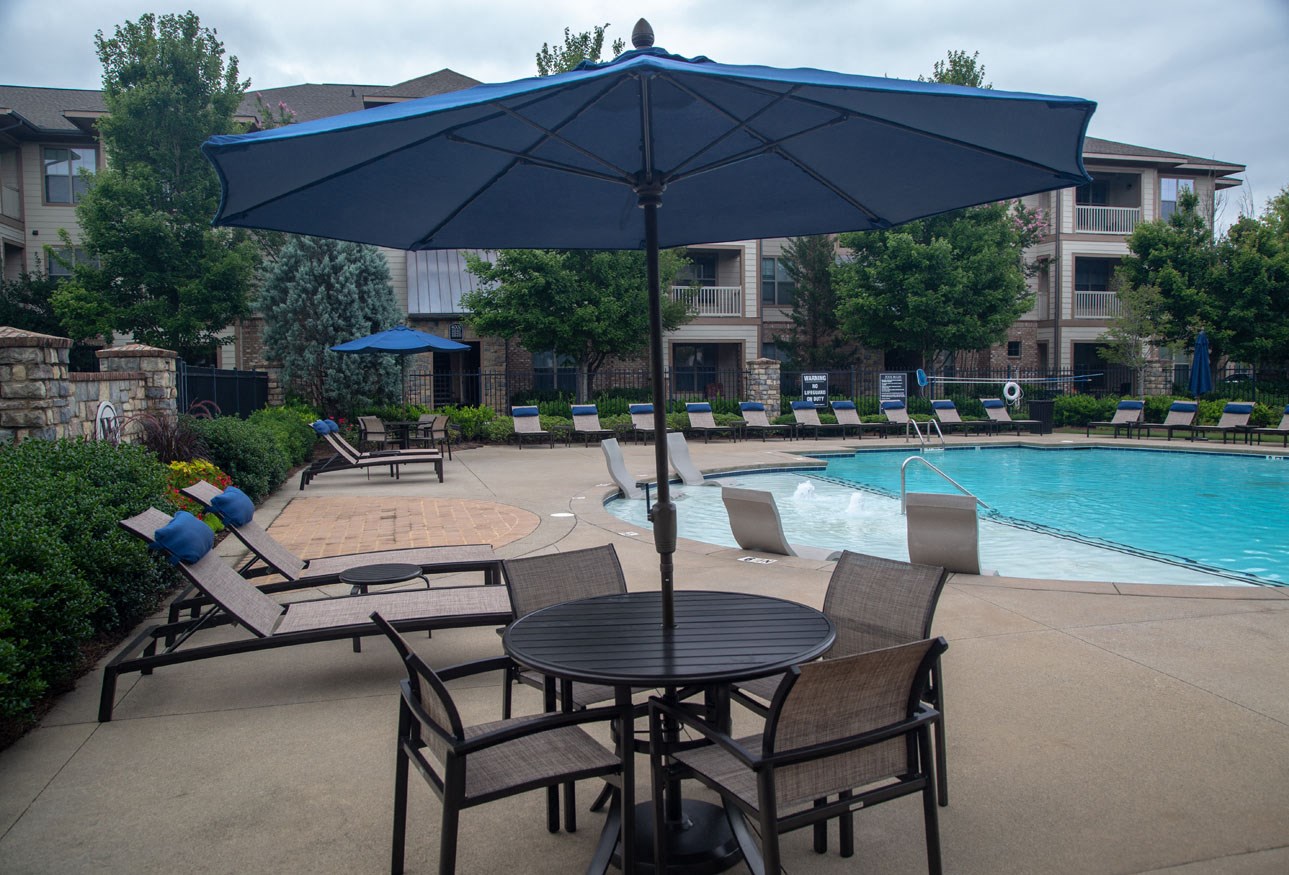 Walton Lakes Apartments, 4687 Camp Creek Pkwy, Atlanta, GA RentCafe